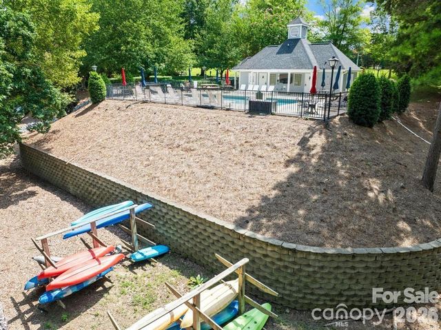 19716 Outermark Lane, Cornelius, NC 28031