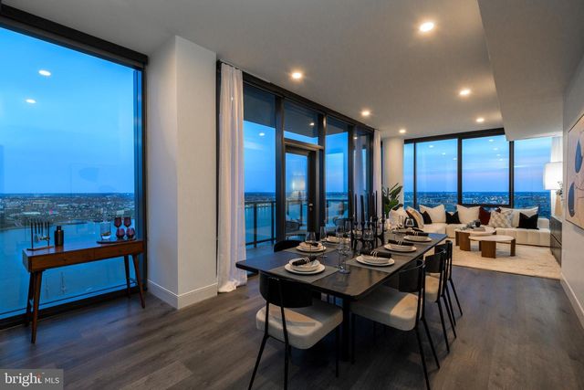 15 Dock St Ph 2701, Philadelphia, PA 19106