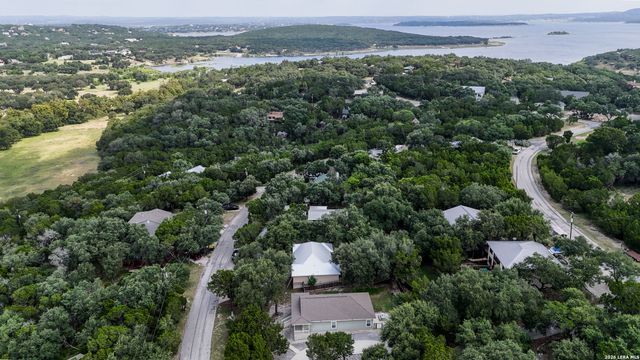 326 CEDAR DR, Canyon Lake, TX 78133