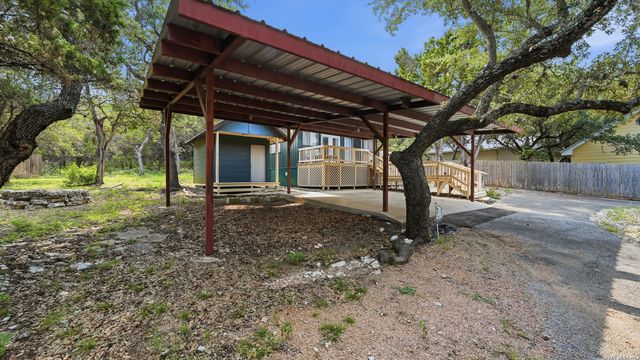 326 CEDAR DR, Canyon Lake, TX 78133