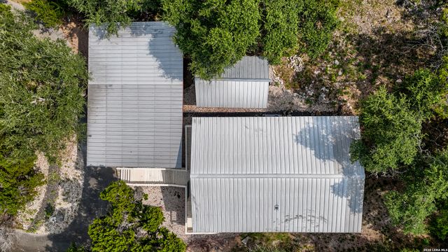 326 CEDAR DR, Canyon Lake, TX 78133