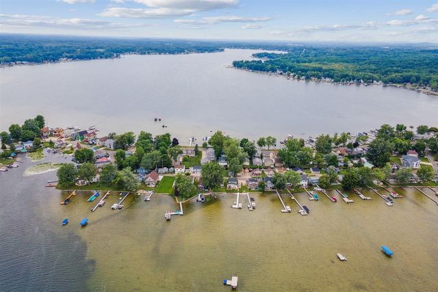 2973 Round Lake Highway, Manitou Beach, MI 49253
