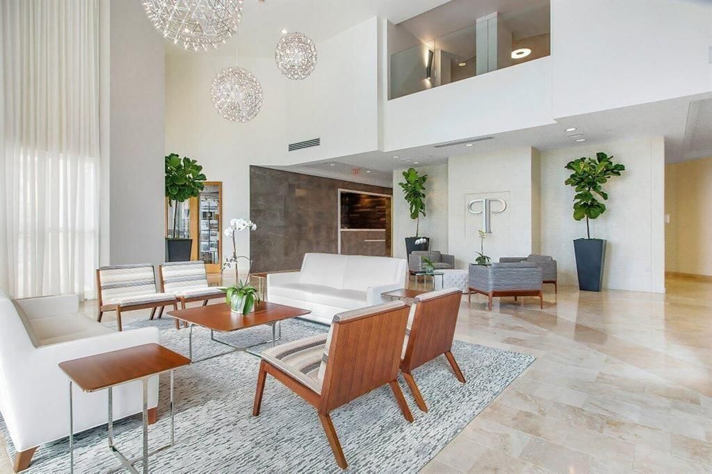 Image 17 of property listing at 99 SE Mizner Boulevard 648, Boca Raton, FL 33432