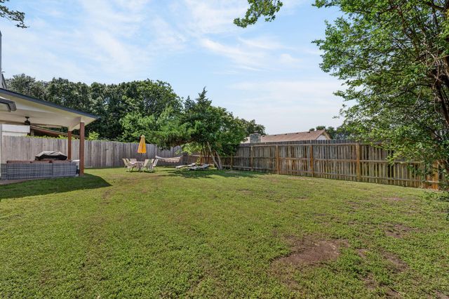 1422 Green Terrace DR, Round Rock, TX 78664