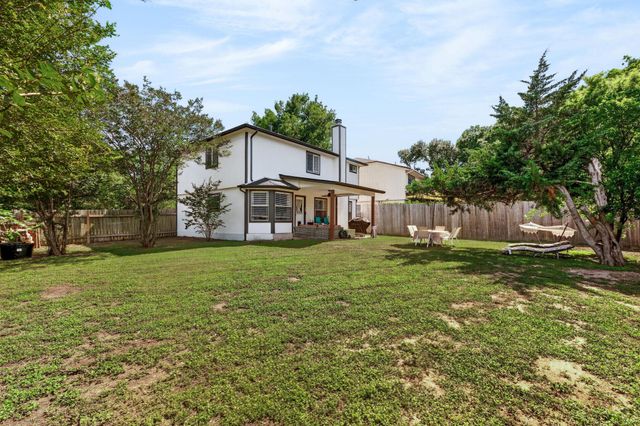 1422 Green Terrace DR, Round Rock, TX 78664
