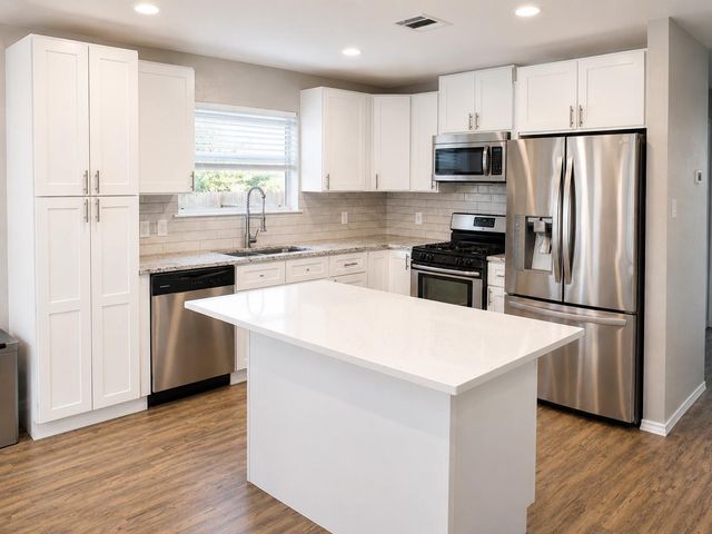 1422 Green Terrace DR, Round Rock, TX 78664