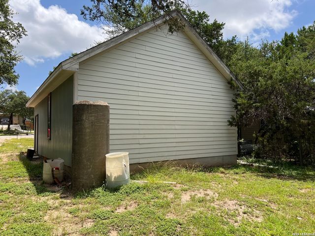 1589 Lonesome, Canyon Lake, TX 78133