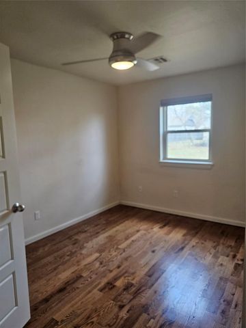 1337 E Brooks Street, Norman, OK 73071