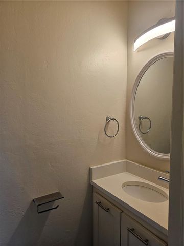 1337 E Brooks Street, Norman, OK 73071