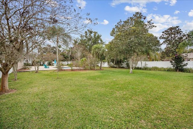 14251 13TH STREET, Dade City, FL 33523