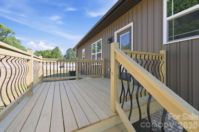 1357 Norman Shoaf Road, Winston Salem, NC 27107
