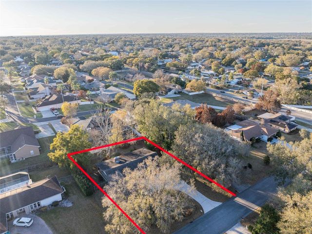 5023 KINGSWOOD DRIVE, Lakeland, FL 33813