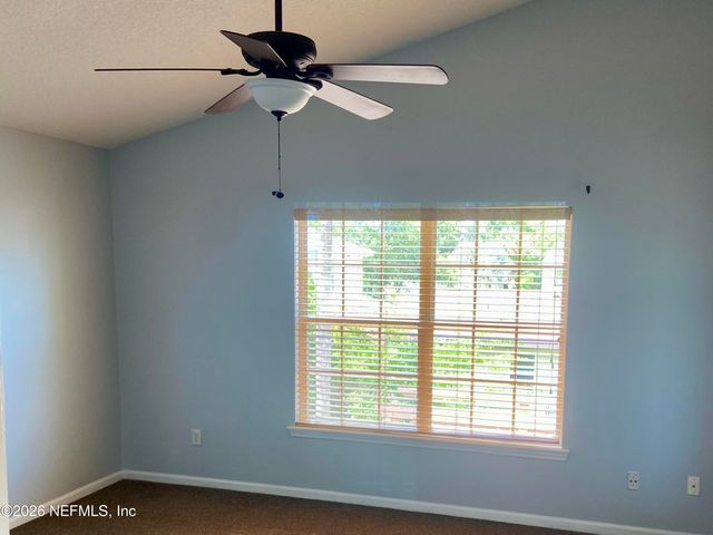 561 UPPER 8TH Avenue S, Jacksonville Beach, FL 32250