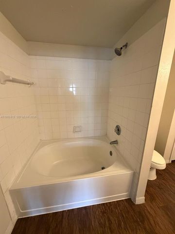 200 SW 117th Ter 10208, Pembroke Pines, FL 33025