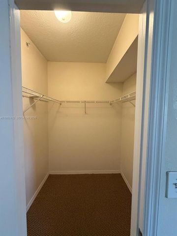 200 SW 117th Ter 10208, Pembroke Pines, FL 33025