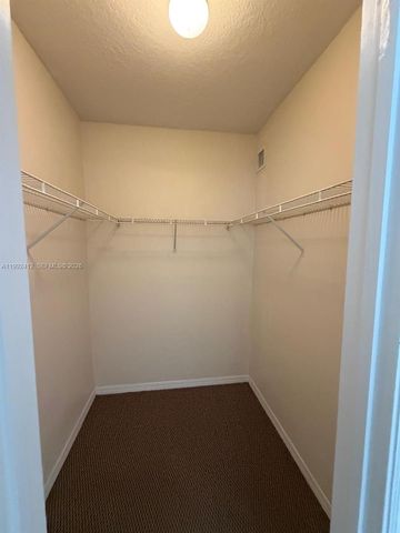 200 SW 117th Ter 10208, Pembroke Pines, FL 33025