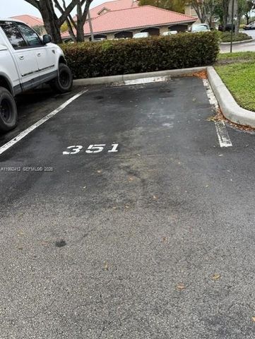 200 SW 117th Ter 10208, Pembroke Pines, FL 33025