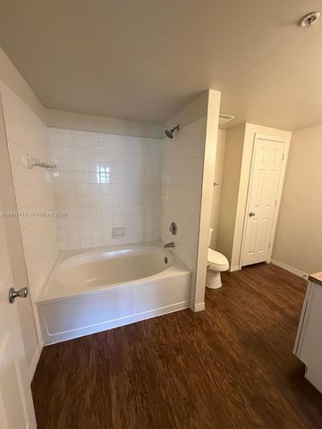 200 SW 117th Ter 10208, Pembroke Pines, FL 33025