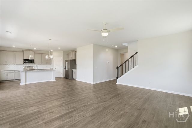 206 Glendale Circle, Richmond Hill, GA 31324