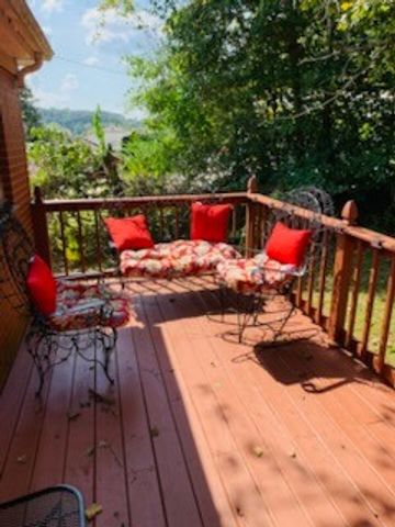 202 E Richland Ave, Waverly, TN 37185