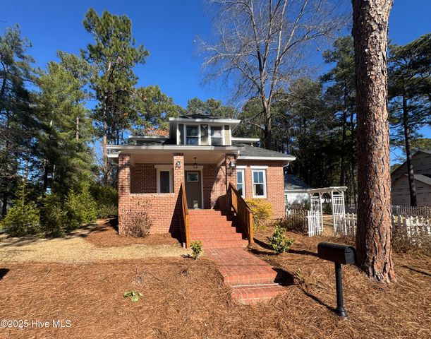 132 Tower Street, Southern Pines, NC 28387