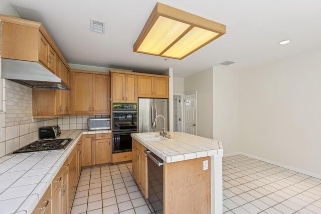 3421 El Camino Real 38C, Atherton, CA 94027