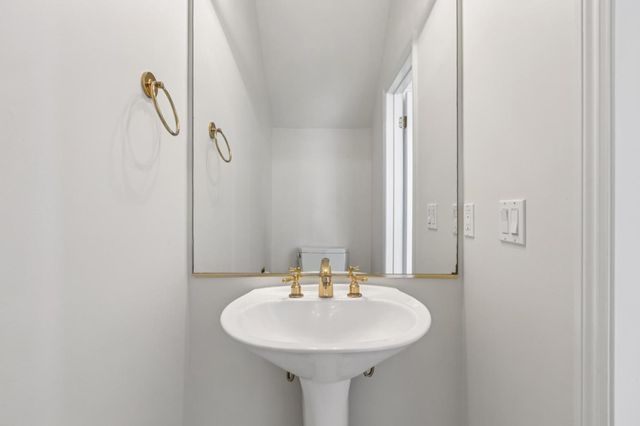 3421 El Camino Real 38C, Atherton, CA 94027