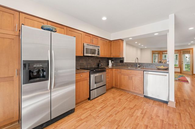 430 3rd Avenue NE, Minneapolis, MN 55413