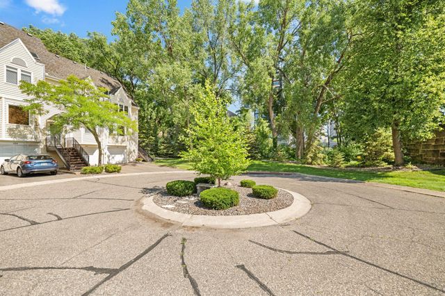 430 3rd Avenue NE, Minneapolis, MN 55413