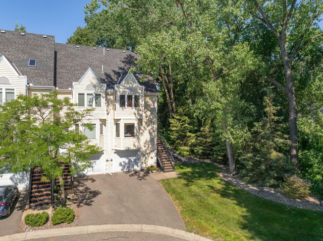 430 3rd Avenue NE, Minneapolis, MN 55413