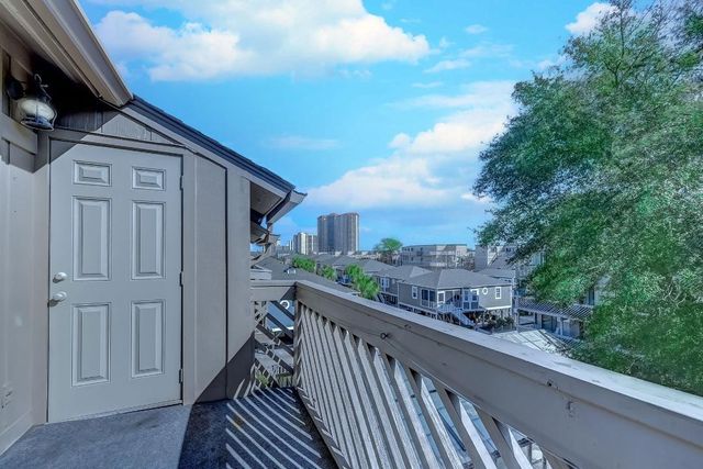 214 Maison Dr Apt P303, Myrtle Beach, SC 29572