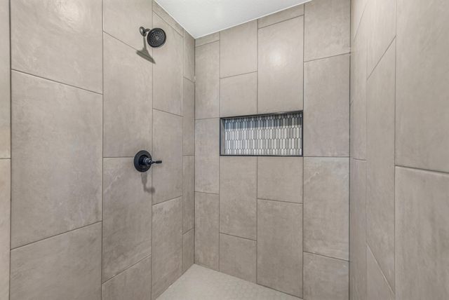 19750 Alamo Street NE, East Bethel, MN 55011
