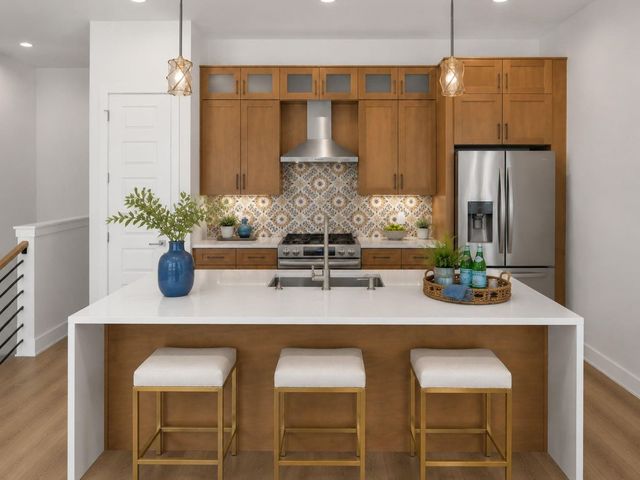 2925 Spruce Valley Lane 404, Dallas, TX 75233