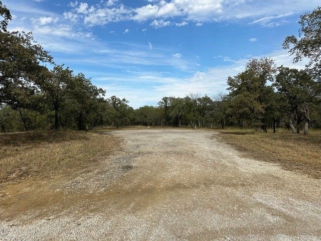 155 Phillips, Runaway Bay, TX 76426