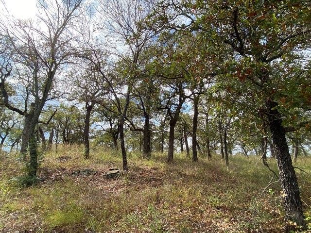 155 Phillips, Runaway Bay, TX 76426