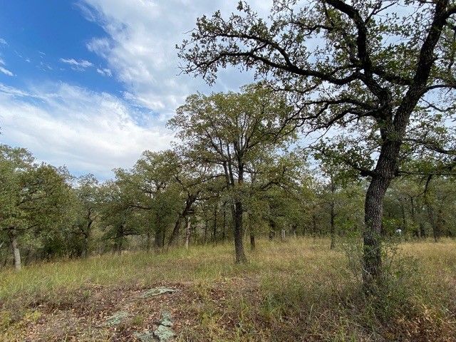 155 Phillips, Runaway Bay, TX 76426