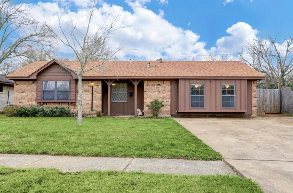 10207 Rambling Trail, Houston, TX 77089
