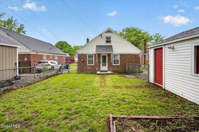 36 Pointview Drive, Troy, NY 12180