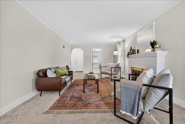 36 Pointview Drive, Troy, NY 12180