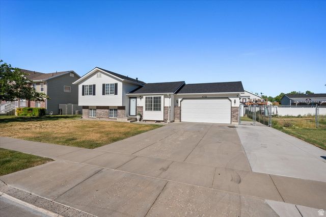 4722 S 4000 W, Roy, UT 84067