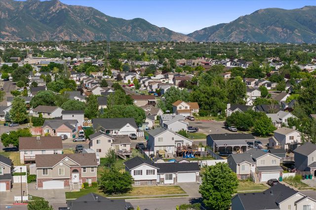 4722 S 4000 W, Roy, UT 84067
