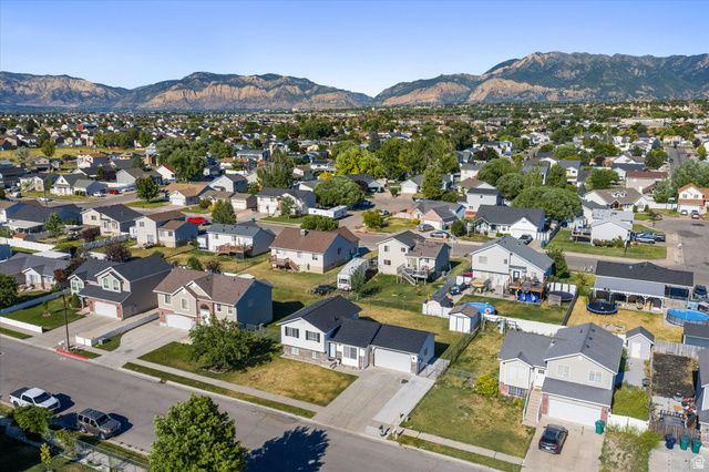 4722 S 4000 W, Roy, UT 84067