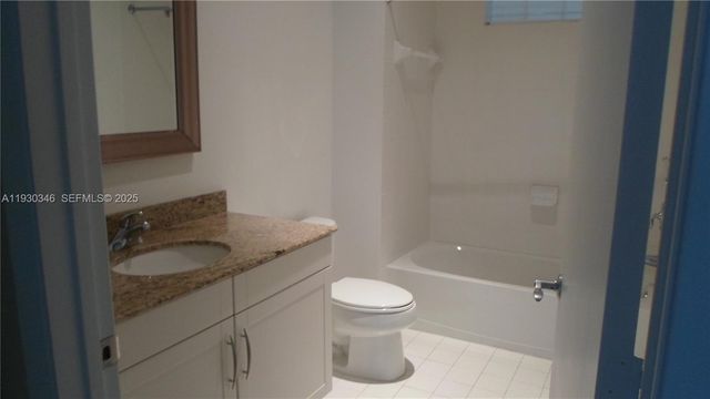 7275 SW 90th Way G 611, Miami, FL 33156