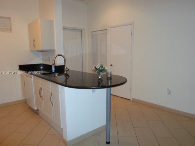 7275 SW 90th Way G 611, Miami, FL 33156