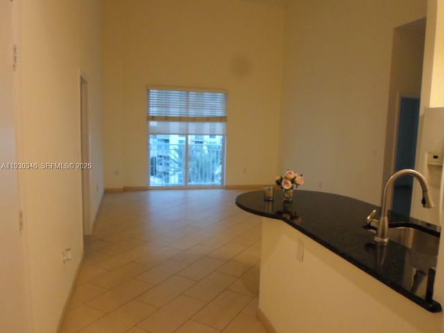 7275 SW 90th Way G 611, Miami, FL 33156