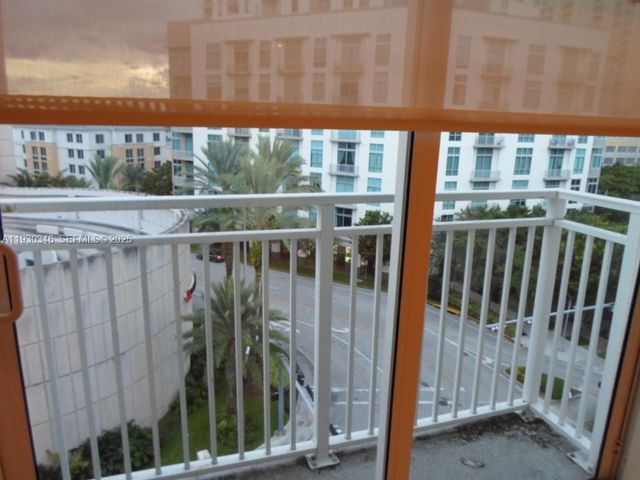 7275 SW 90th Way G 611, Miami, FL 33156