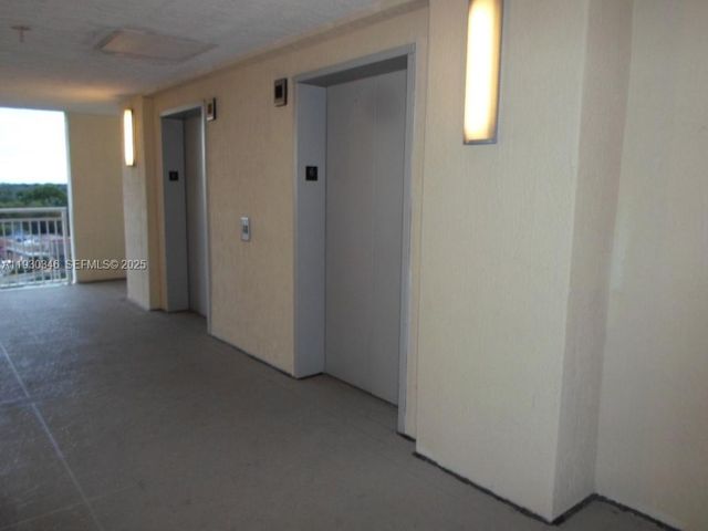 7275 SW 90th Way G 611, Miami, FL 33156