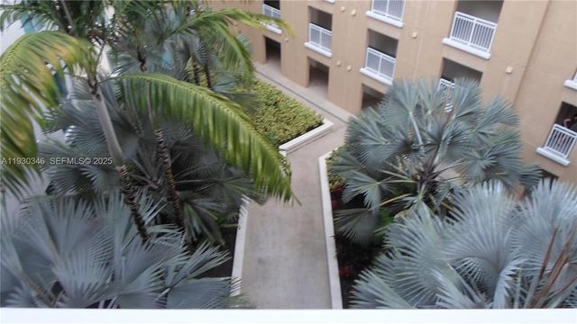 7275 SW 90th Way G 611, Miami, FL 33156