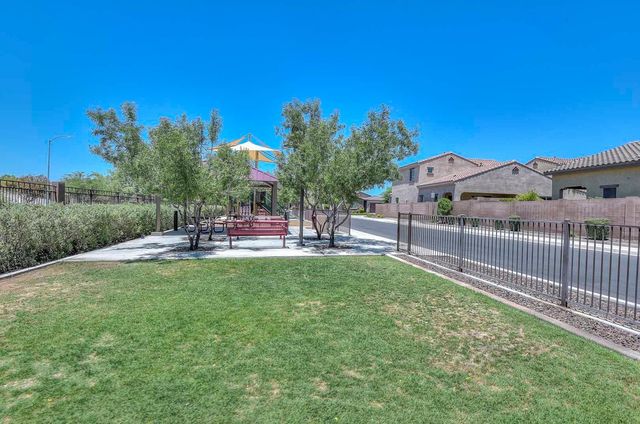 4430 E Angela Drive, Phoenix, AZ 85032