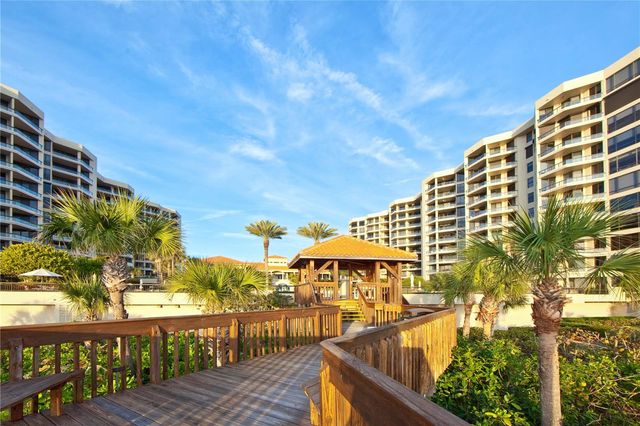 1241 GULF OF MEXICO DRIVE 304, Longboat Key, FL 34228